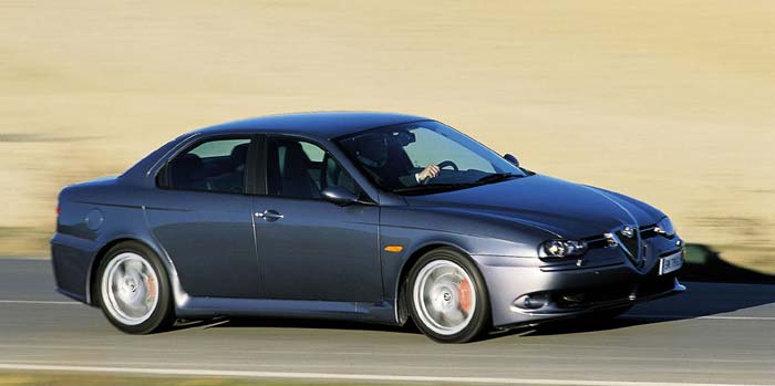 Alfa Romeo 156: 10 фото