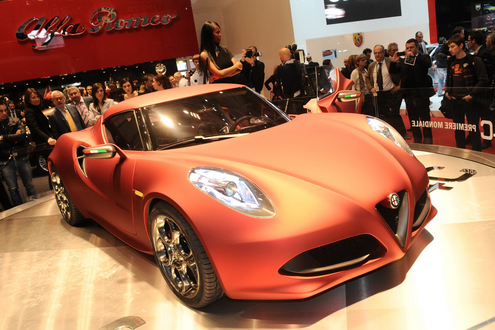 Alfa Romeo 4C: 7 фото