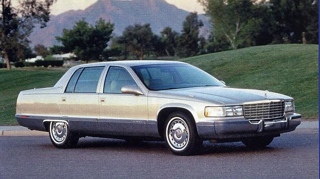 Cadillac Fleetwood Brougham: 9 фото