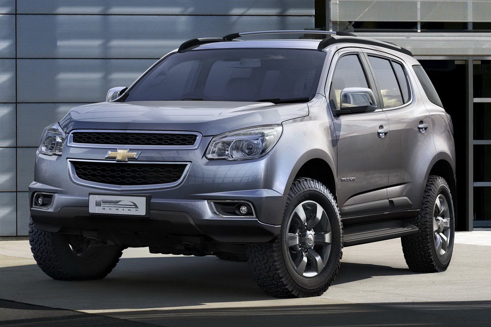 Chevrolet TrailBlazer: 3 фото