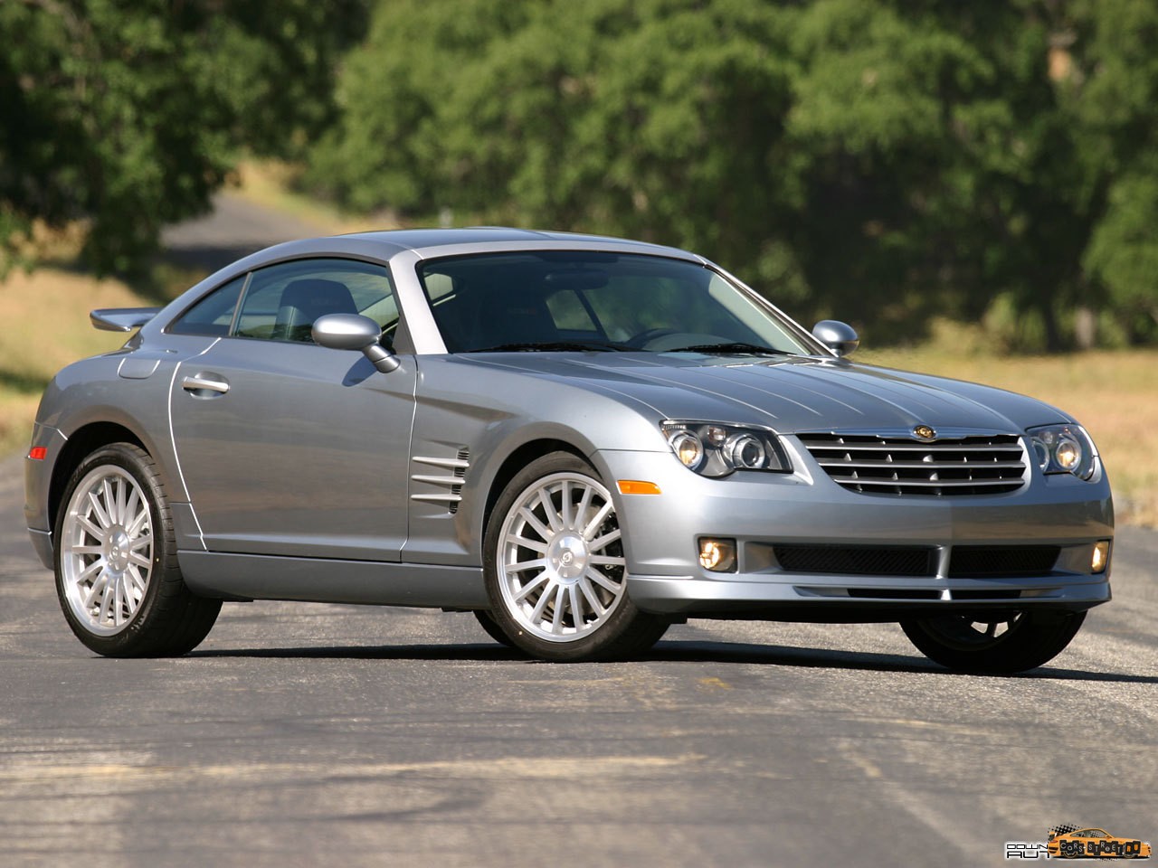 Chrysler Crossfire: 9 фото