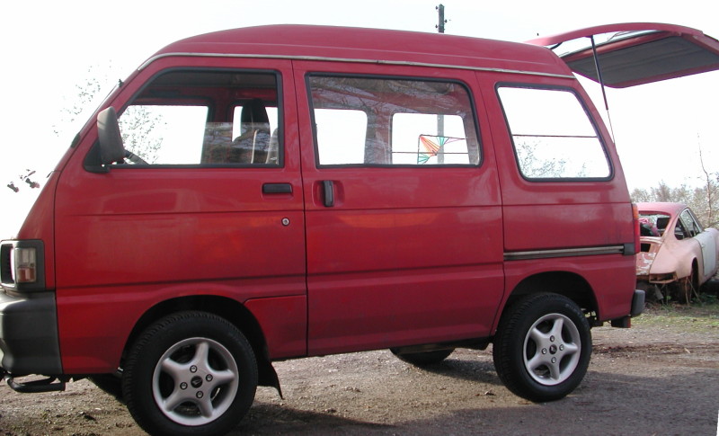 Daihatsu Hijet: 2 фото