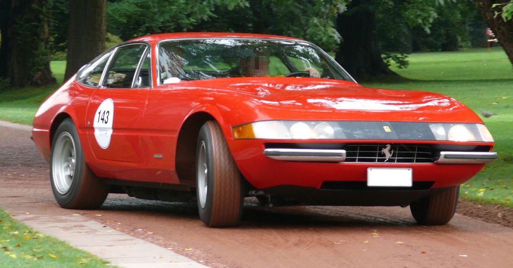 Ferrari 365 GTB/4: 3 фото