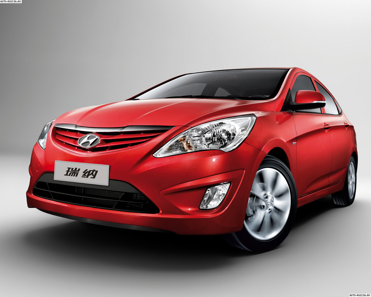 Hyundai Verna: 5 фото