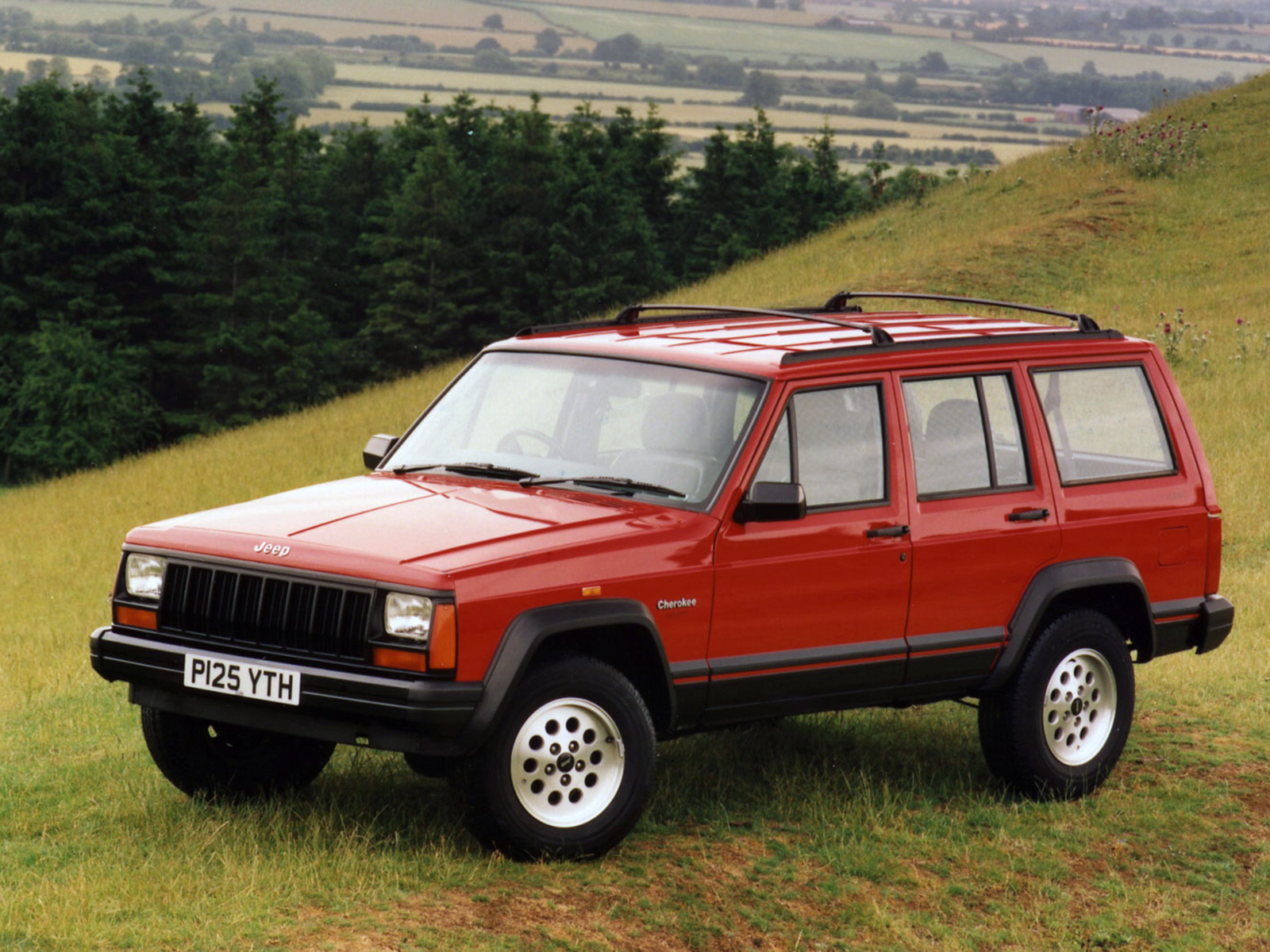 Jeep Cherokee: 8 фото