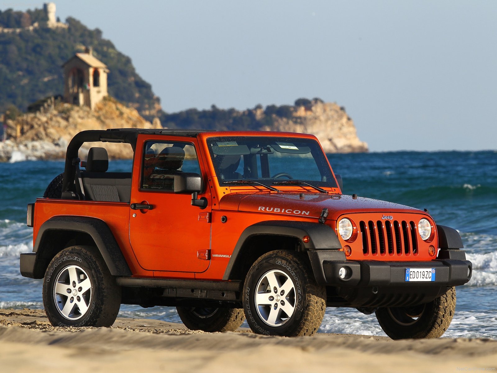 Jeep Wrangler: 11 фото