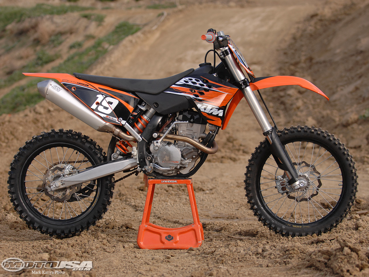 KTM 250 SX-F: 7 фото