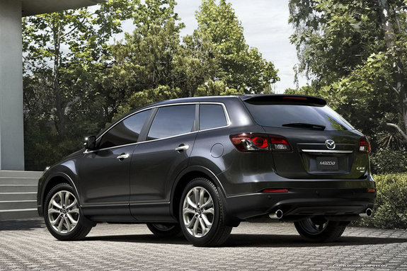 Mazda CX-9: 4 фото