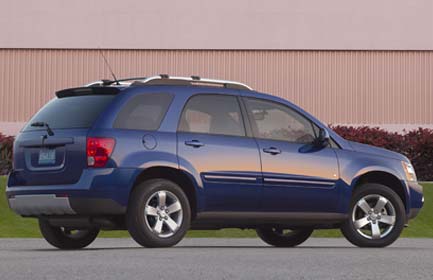 Pontiac Torrent: 8 фото