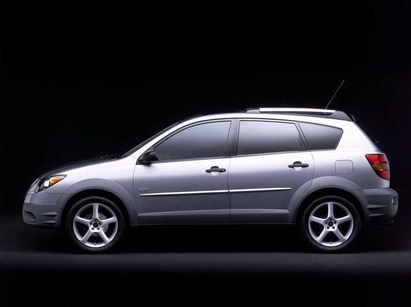 Pontiac Vibe: 10 фото