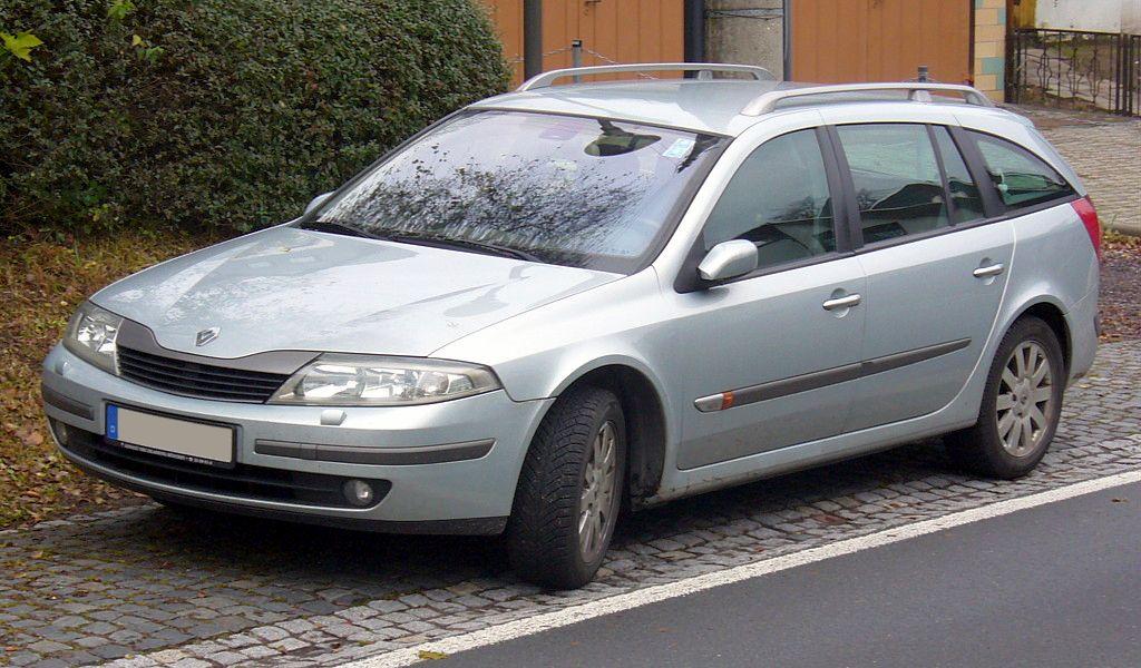 Renault Laguna Grandtour: 11 фото