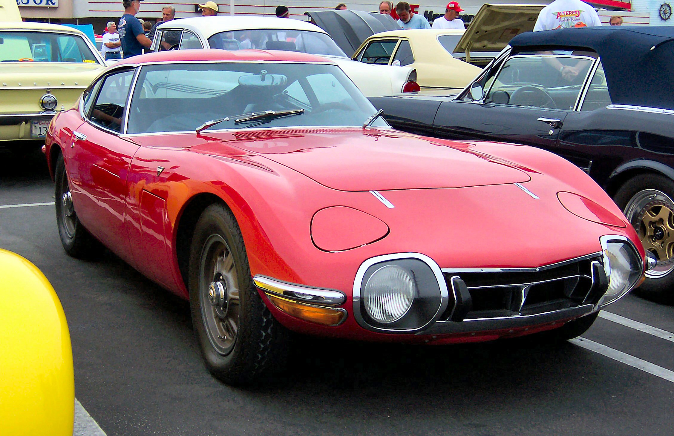 Toyota 2000GT: 9 фото