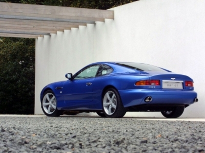 Aston Martin DB7: 8 фото