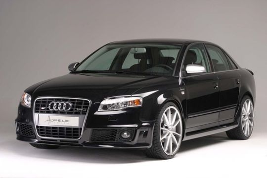 Audi A4 B7: 3 фото