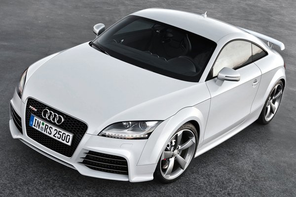 Audi TT RS Coupe: 3 фото