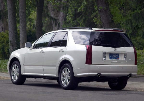 Cadillac SRX: 10 фото