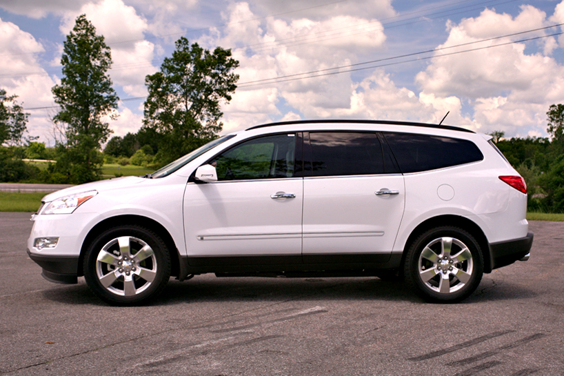 Chevrolet Traverse: 11 фото