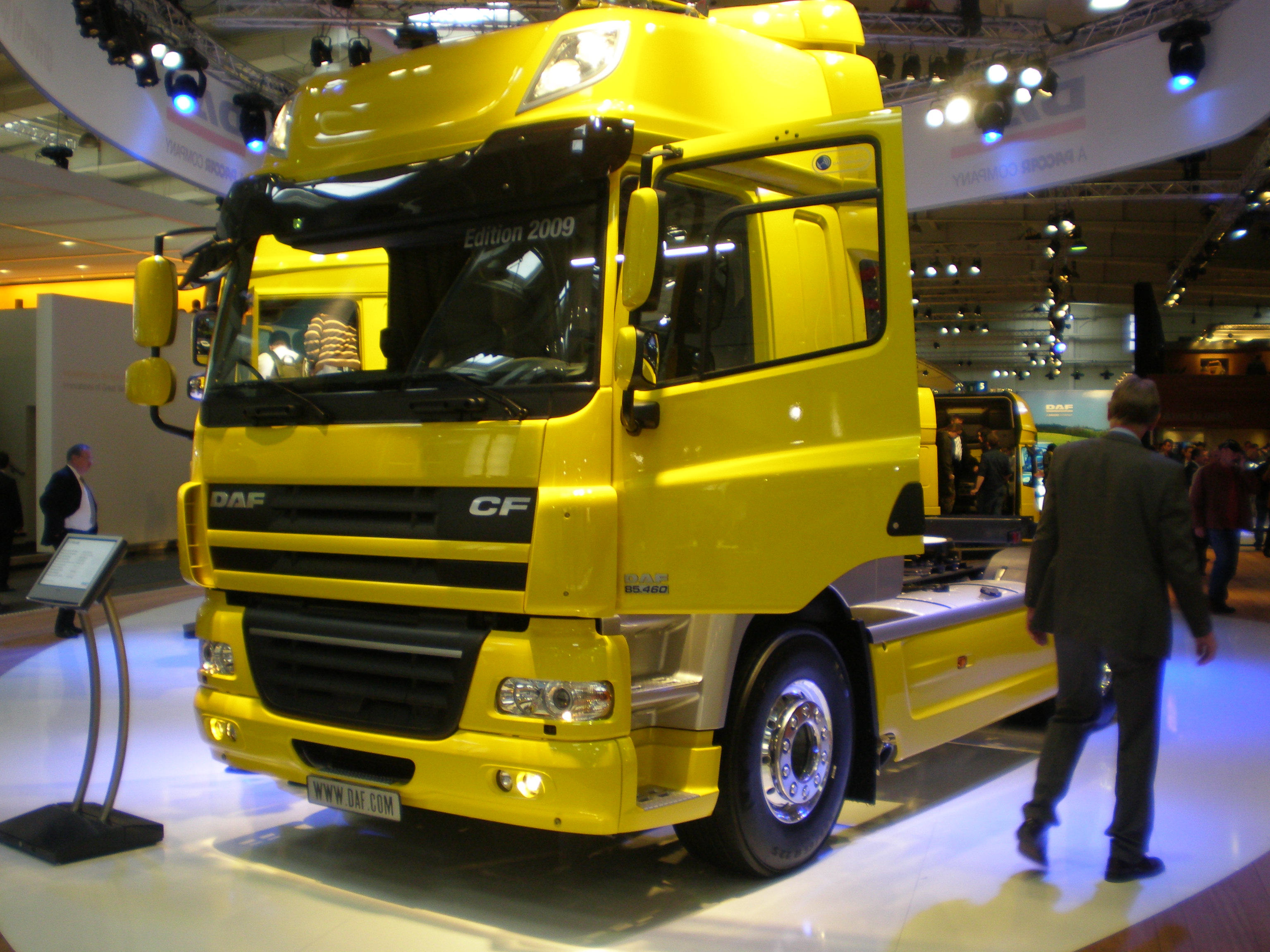 DAF CF: 7 фото