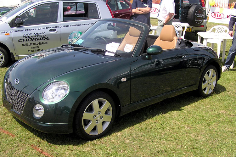 Daihatsu Copen: 2 фото