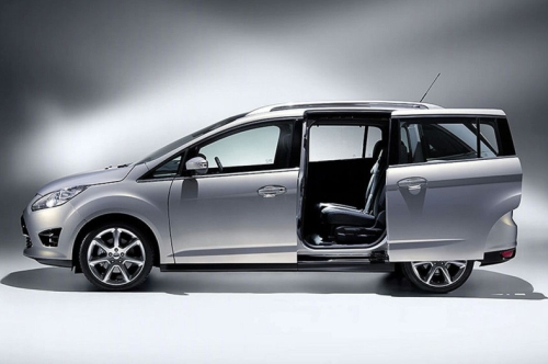 Ford Grand C-Max: 1 фото