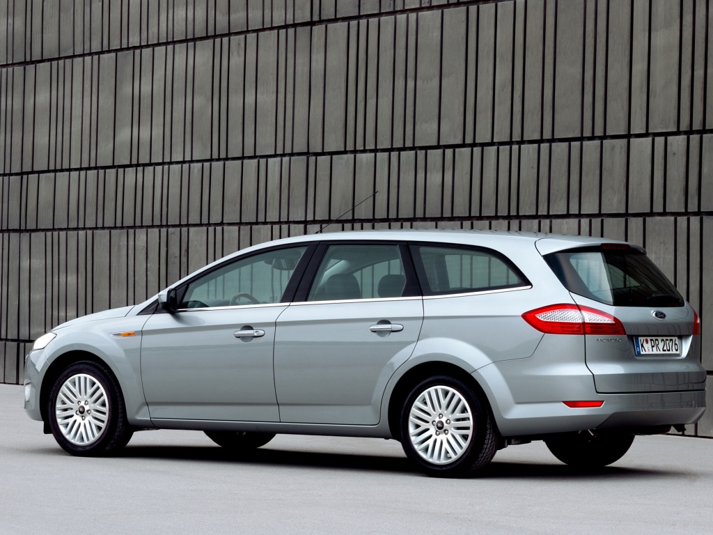 Ford Mondeo Wagon: 5 фото