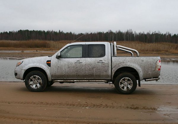 Ford Ranger: 7 фото