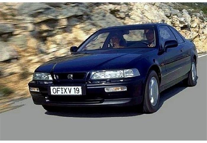 Honda Legend II: 3 фото