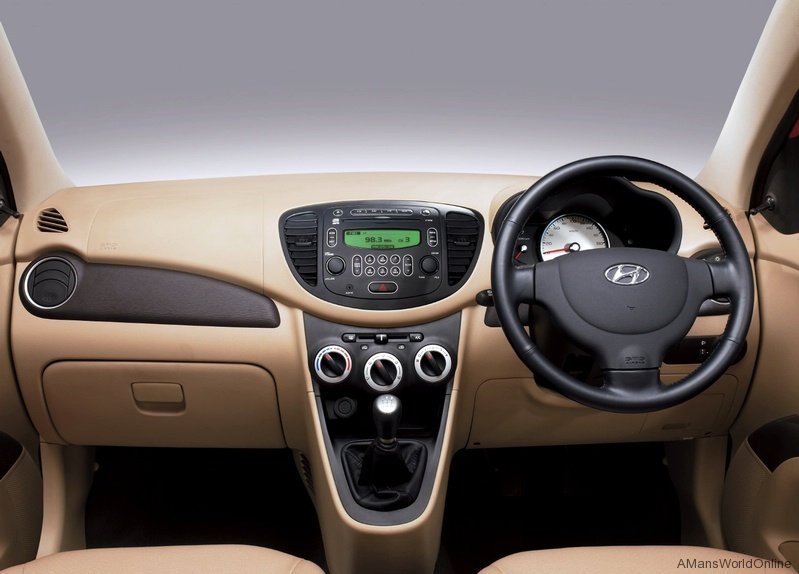 Hyundai i10: 12 фото