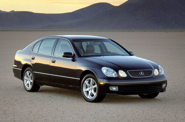 Lexus GS III: 9 фото