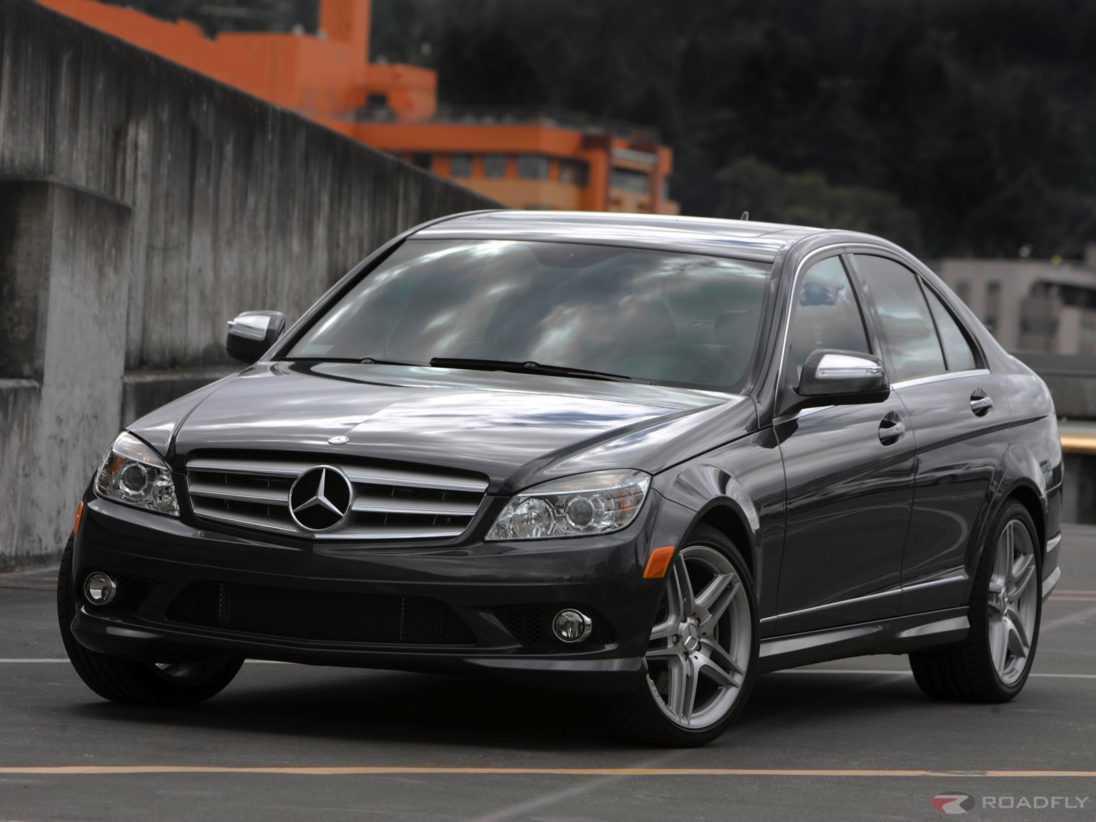 Mercedes-Benz C: 8 фото