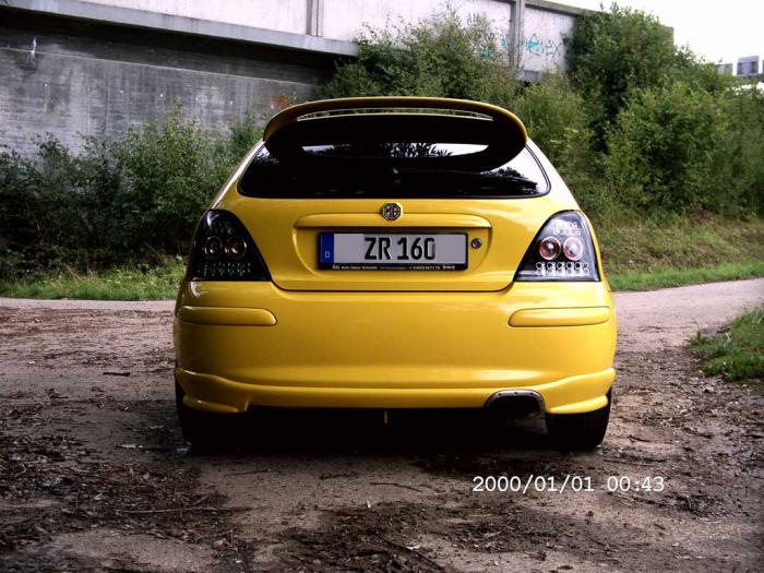 MG ZR: 10 фото