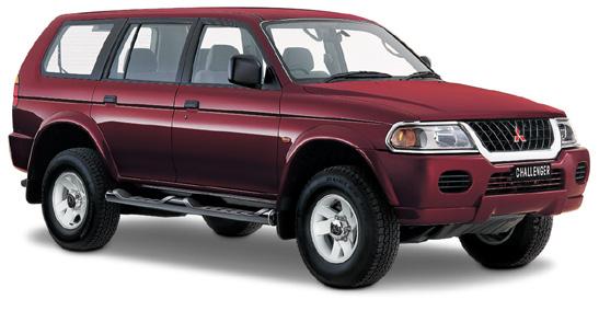 Mitsubishi Challenger: 10 фото