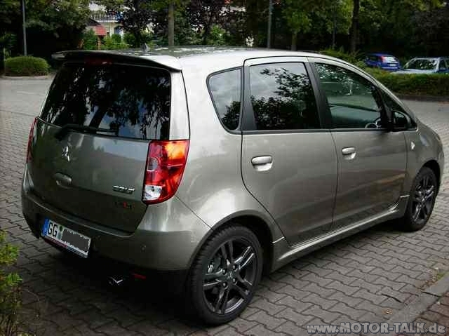 Mitsubishi Colt Z30: 12 фото