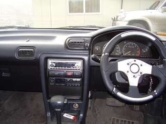 Nissan Presea: 10 фото