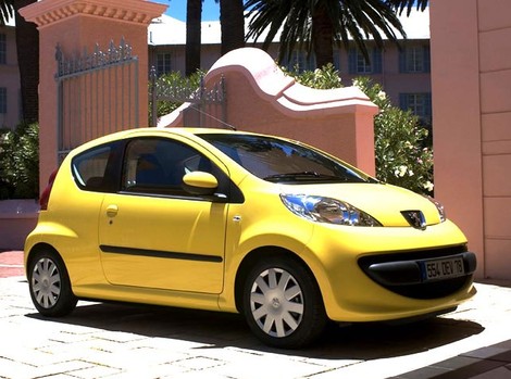 Peugeot 107: 7 фото