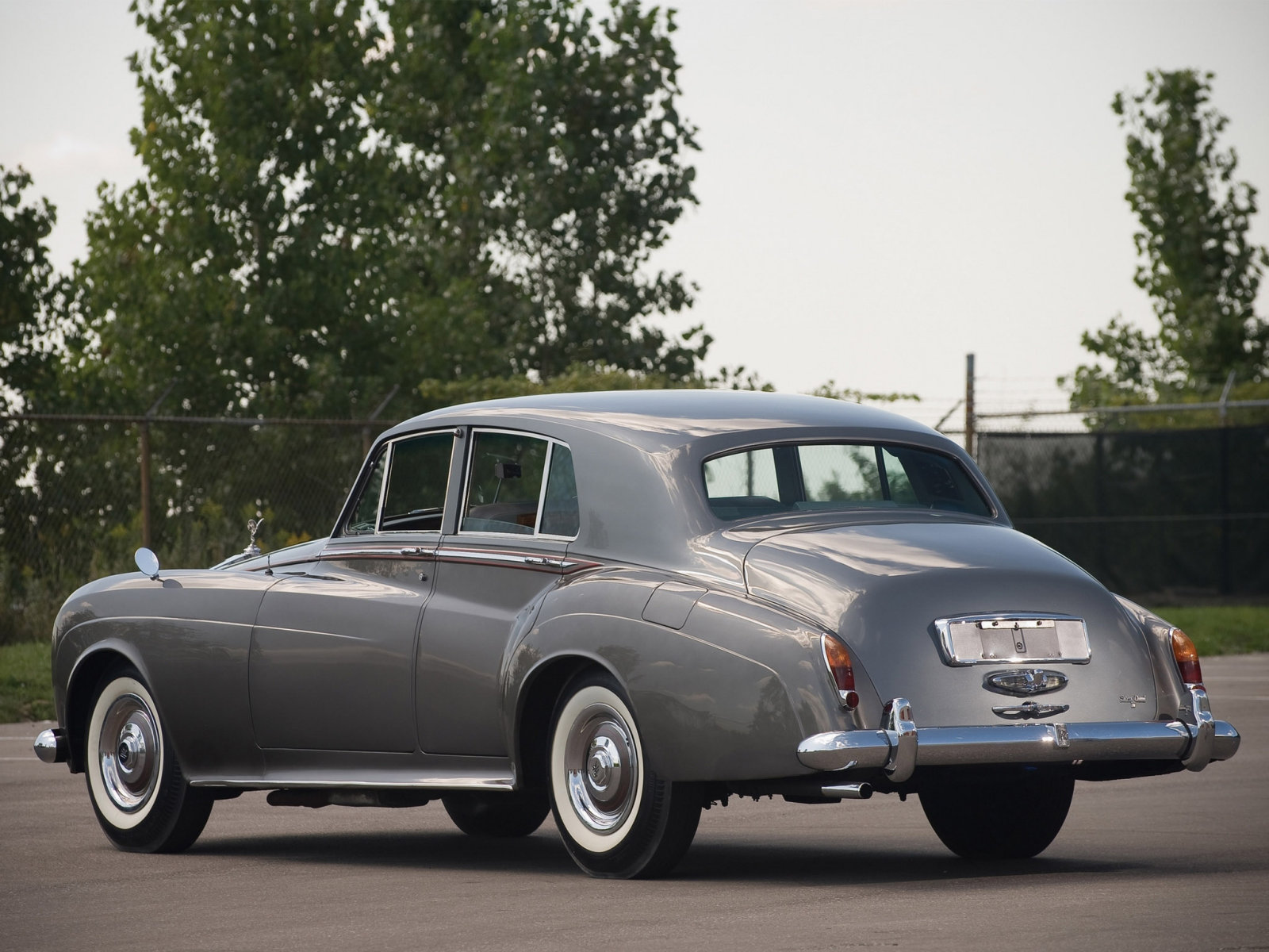 Rolls-Royce Silver Cloud: 7 фото