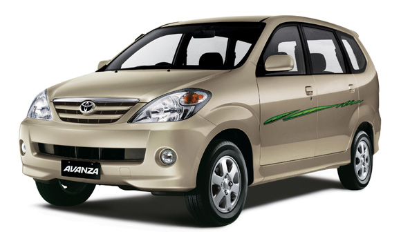 Toyota Avanza: 7 фото