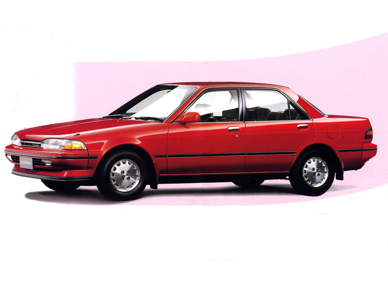 Toyota Carina T170: 10 фото