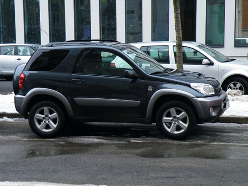 Toyota RAV4 II: 5 фото